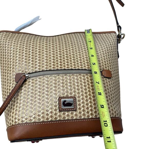 Dooney & Bourke Camden Woven LARGE Hobo Tote in Camel Brown Leather Purse FLAW - Picture 13 of 16